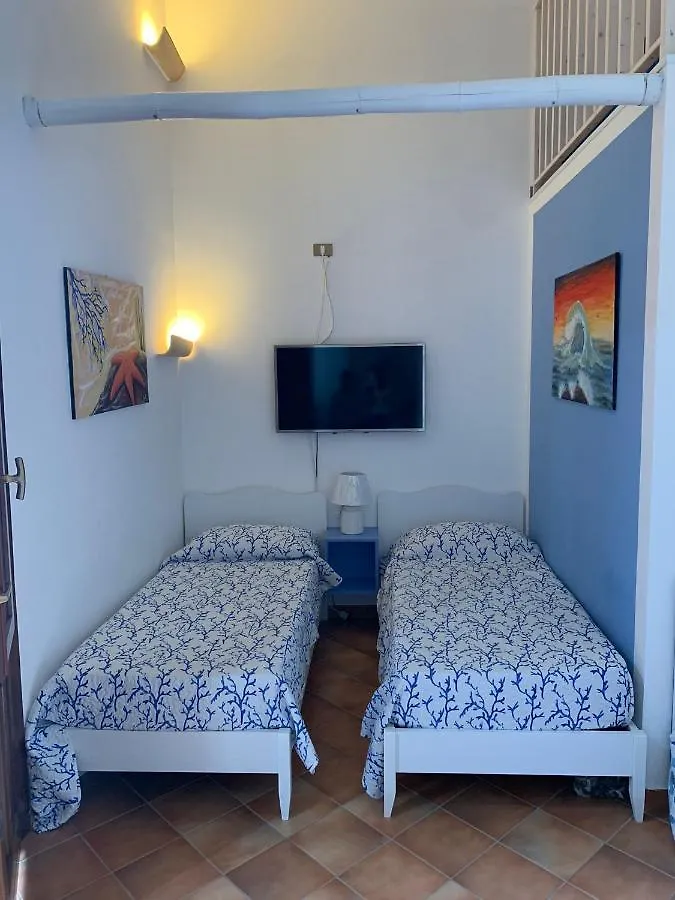 Apartment With Terraces And Private Jacuzzi - San Vito 400M From Beach サン・ヴィート・ロ・カーポ イタリア